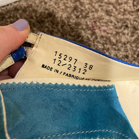 Prophecy Heels - Picture 3 of 4